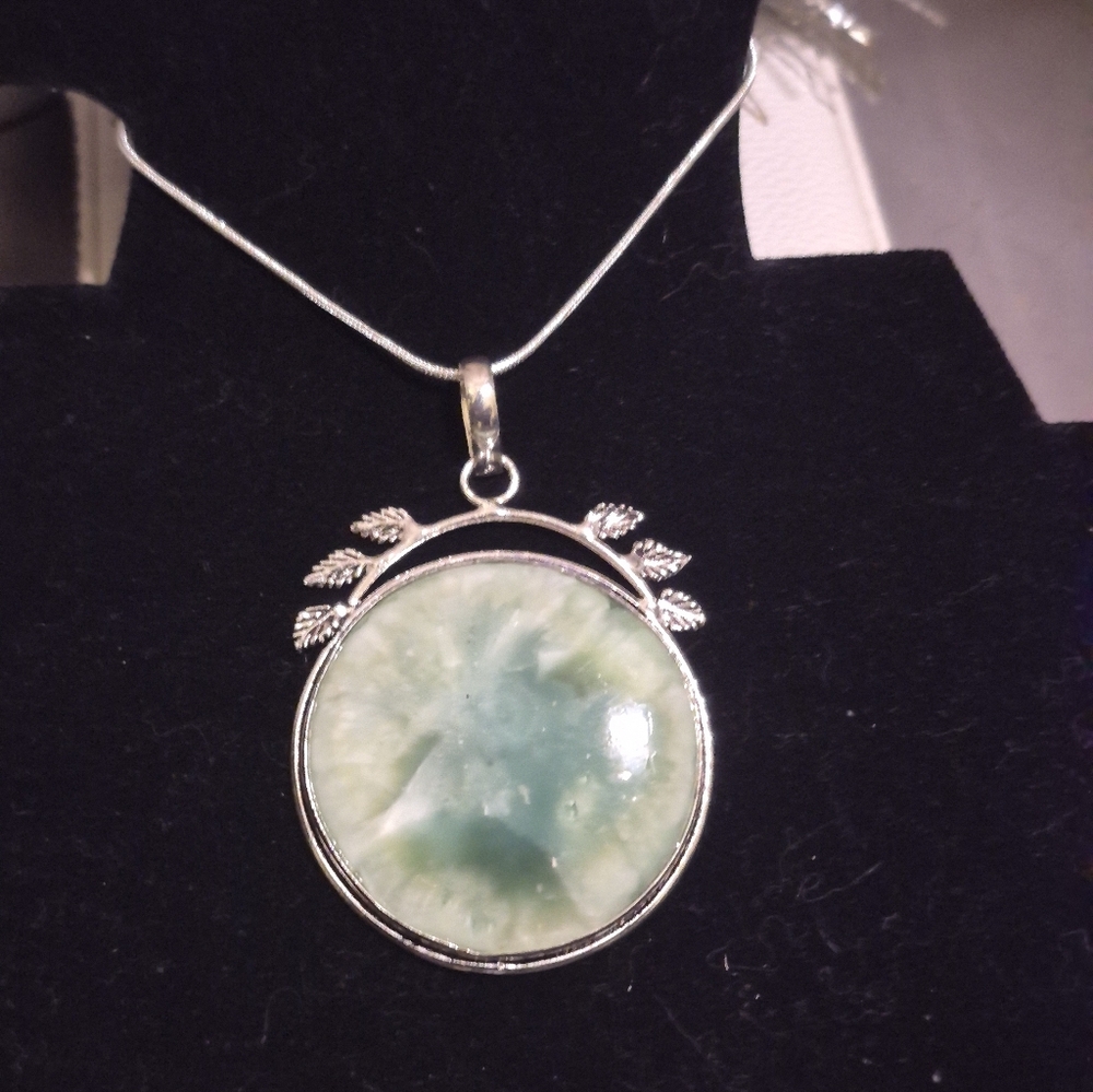 Hememphorite Larimar 2.3" Pendant Necklace
